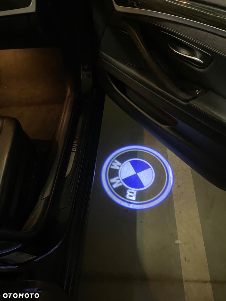 BMW Seria 5 520d - 8