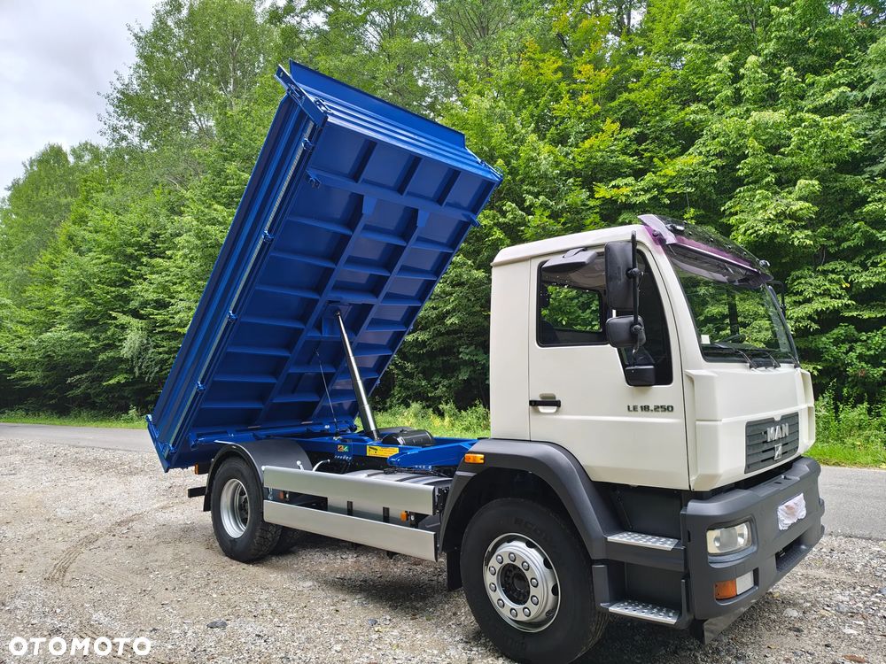 MAN WYWROTKA/KIPER LE 18.250/18.220 L2000 TGM 18.240 TGL 12.240/12.250 Axor/Atego Mercedes/Volvo - 2