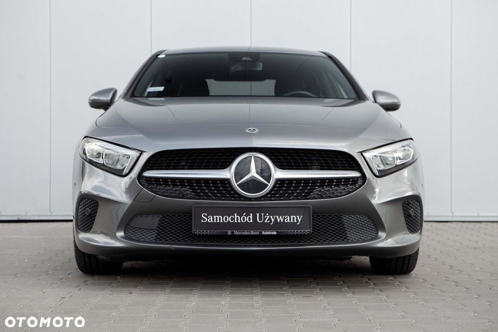 Mercedes-Benz Klasa A 180 Progressive 7G-DCT - 4