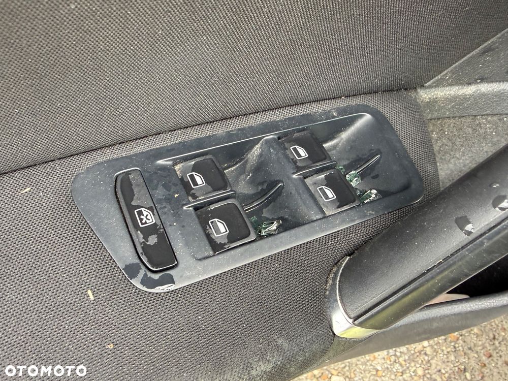 Volkswagen Golf - 18