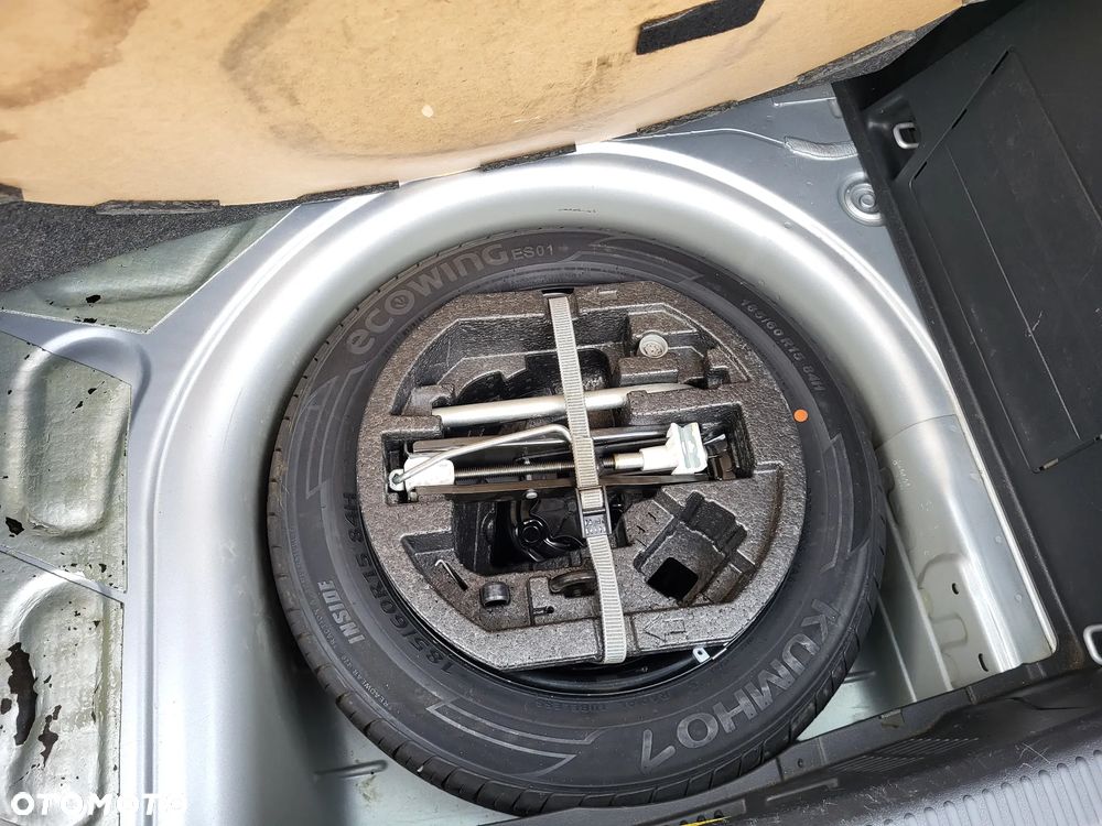 Skoda Fabia 1.0 Ambition - 28