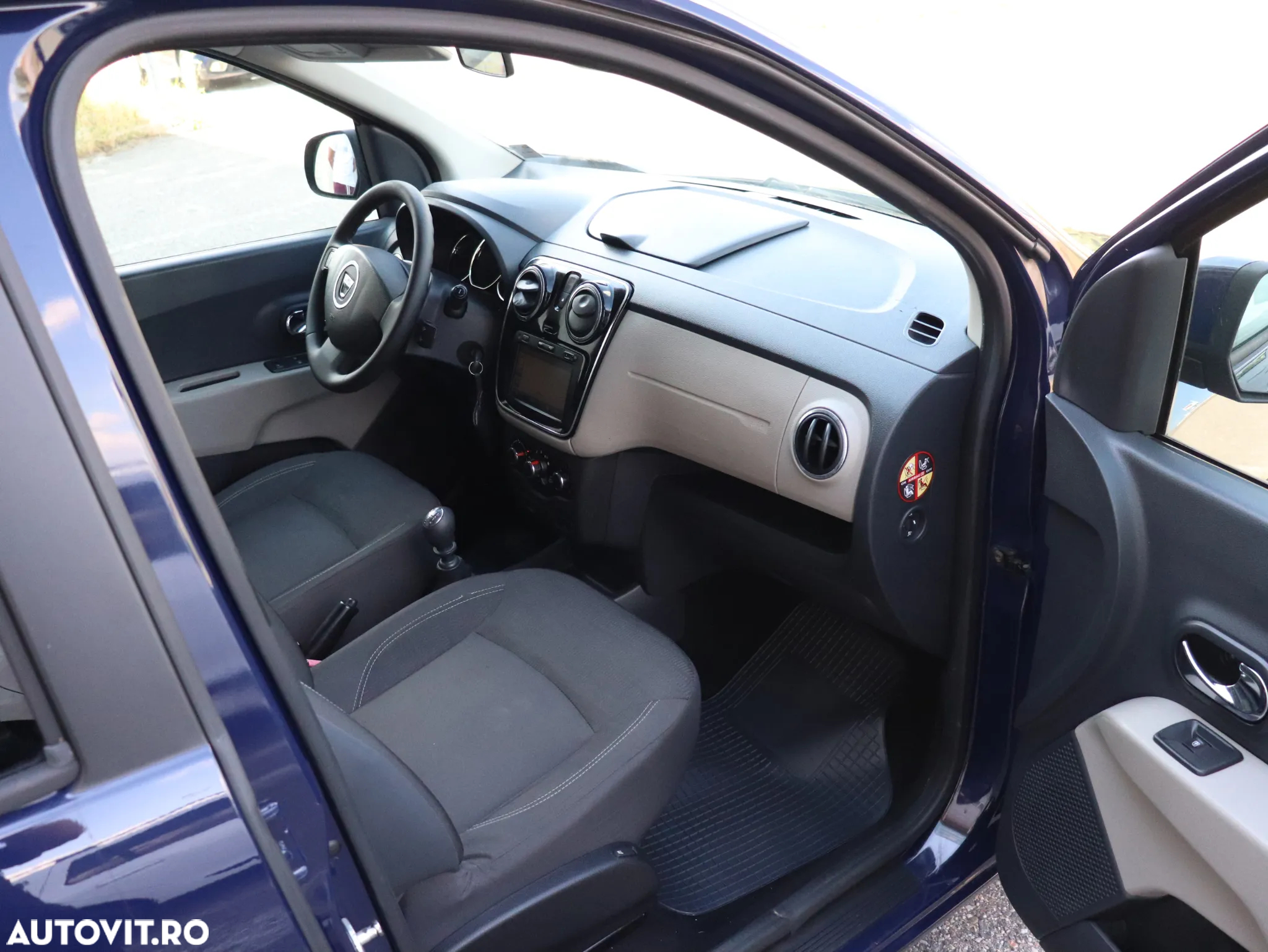 Dacia Lodgy 1.5 dCi Laureate - 4