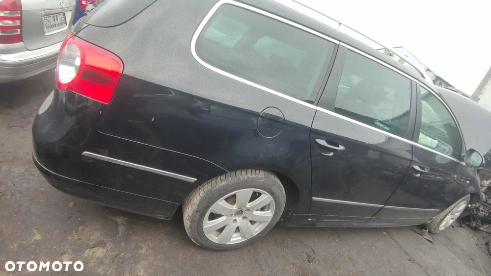 Zestaw Pakiet R-line Passat B6 dokładka lotka emblematy - 5