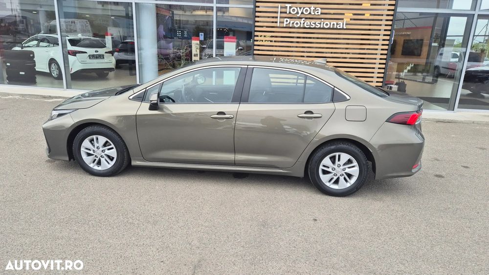 Toyota Corolla - 7