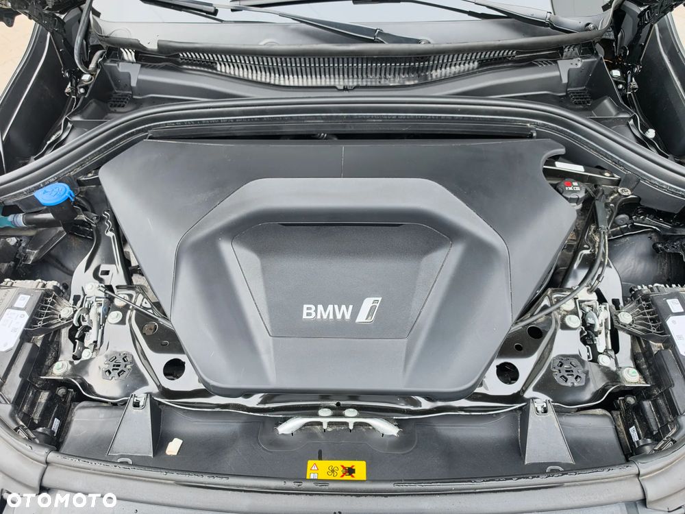 BMW iX1 eDrive20 66.5kWh xLine - 30