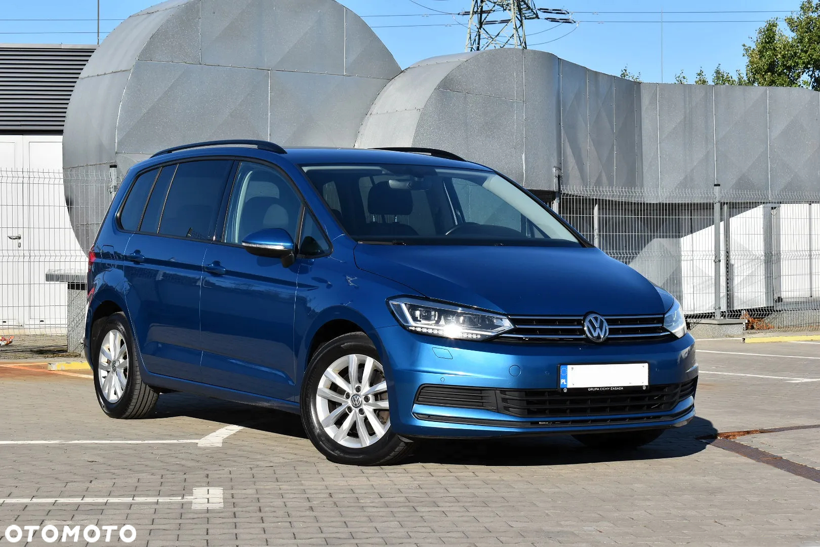 Volkswagen Touran 2.0 TDI BMT Comfortline - 3