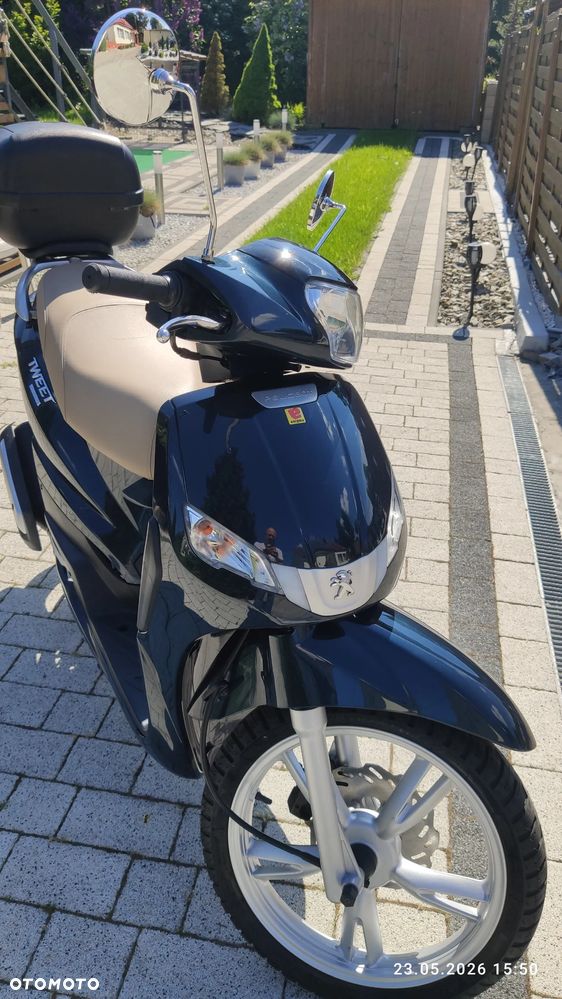 Peugeot Tweet - 6