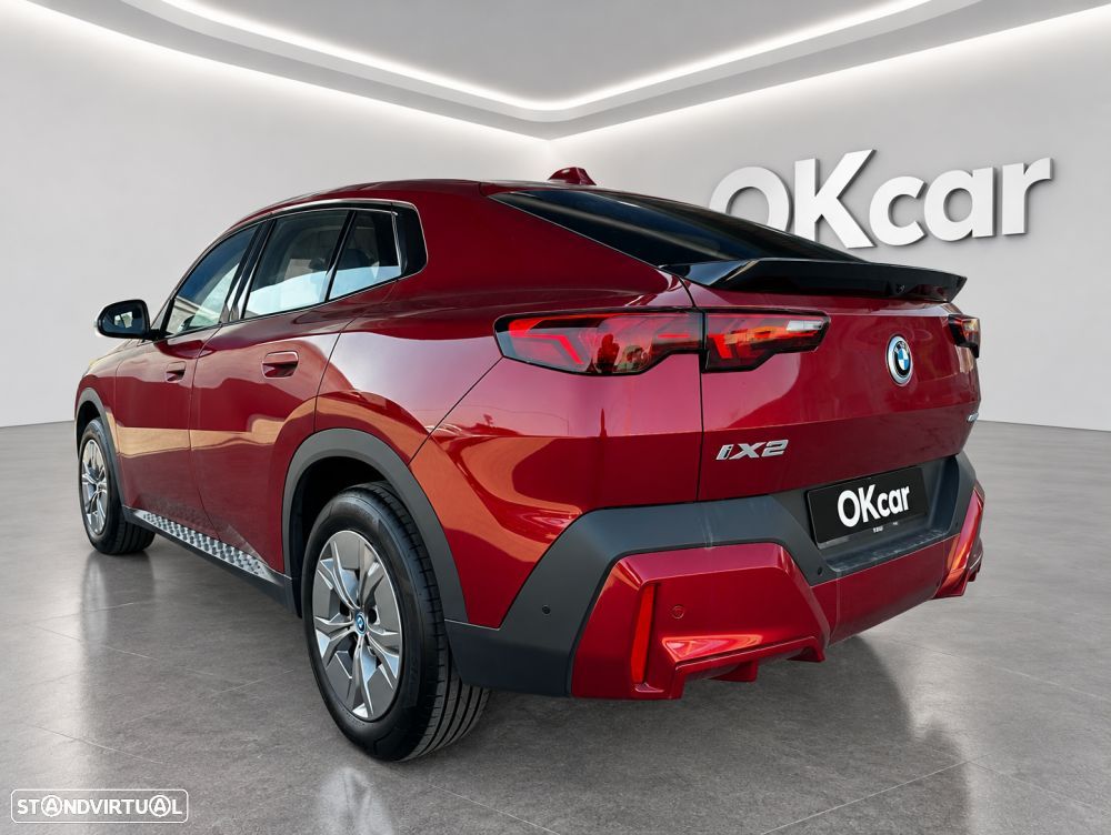 BMW iX2 eDrive20 — photo 2