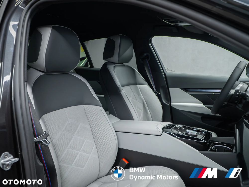 BMW Seria 5 540d xDrive - 21