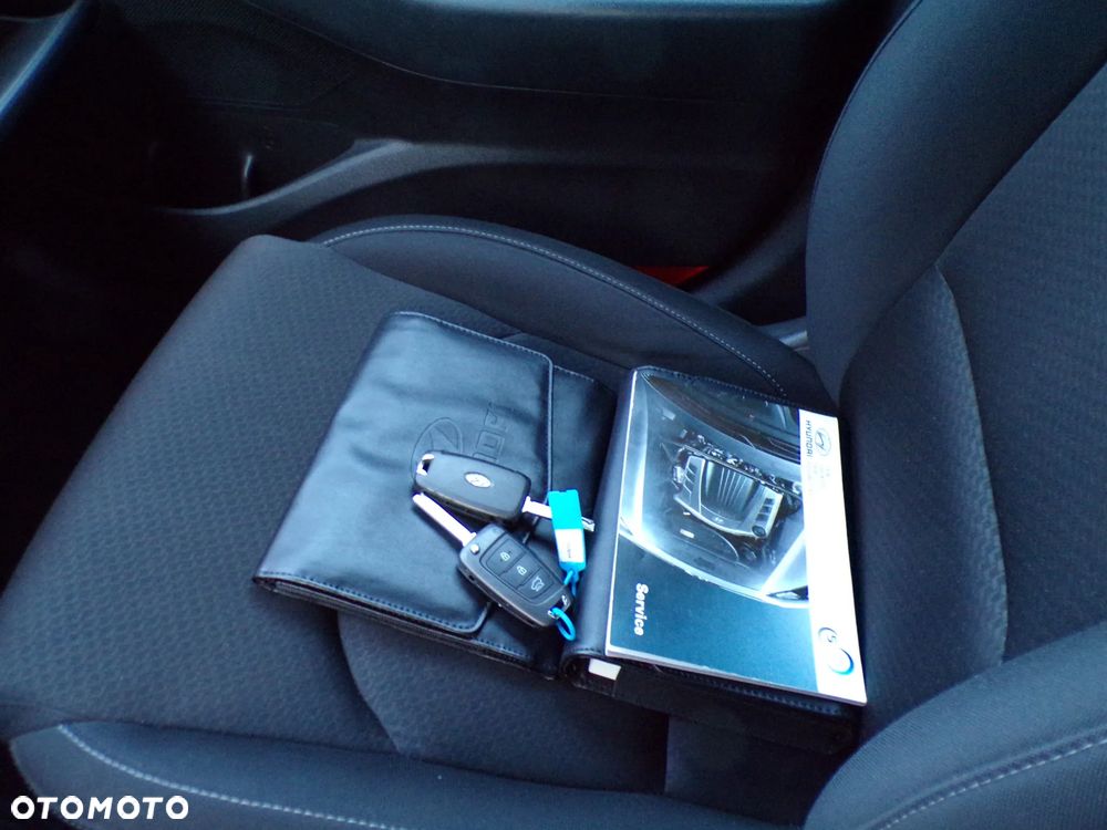 Hyundai i30 1.6 CRDI Intro Edition - 32