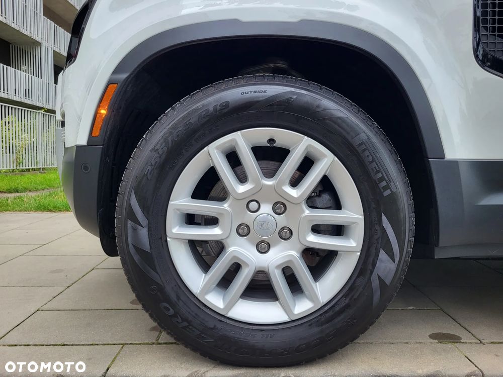 Land Rover Defender 110 2.0 P300 S - 40