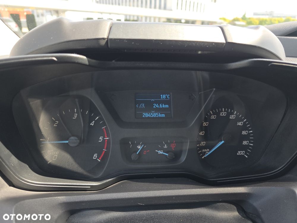 Ford Transit 350L Trend FWD - 7
