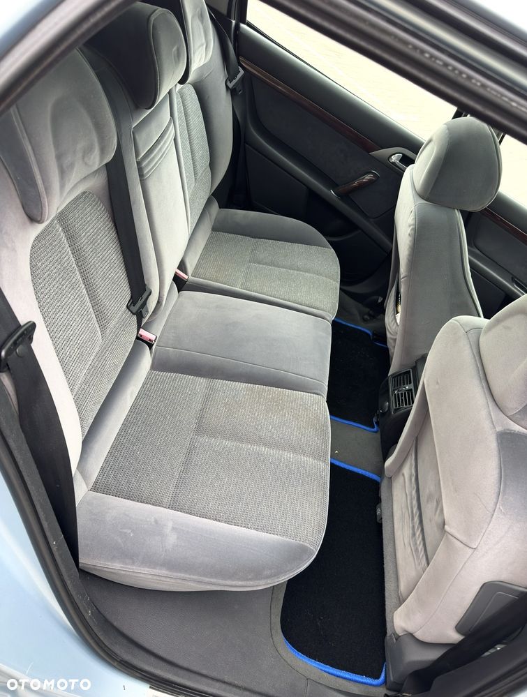 Peugeot 407 HDi 140 Platinum - 8