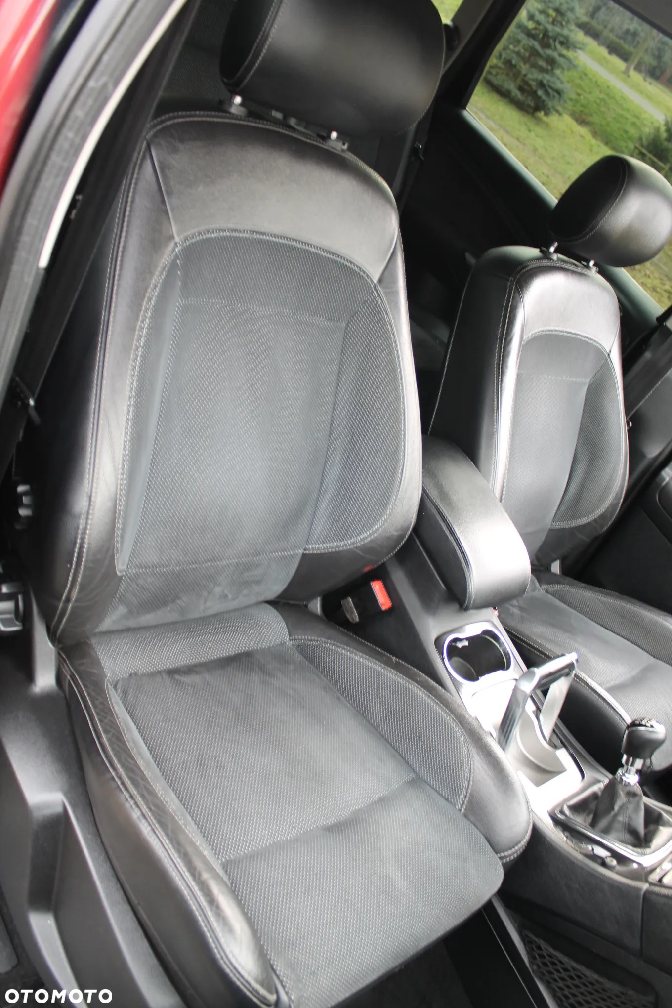 Ford S-Max 2.0 TDCi Ambiente - 24