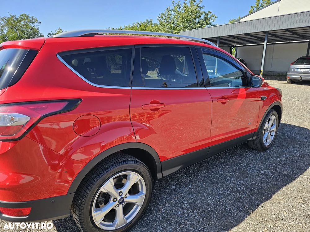 Ford Kuga 1.5 EcoBoost 4WD Aut. Titanium - 2