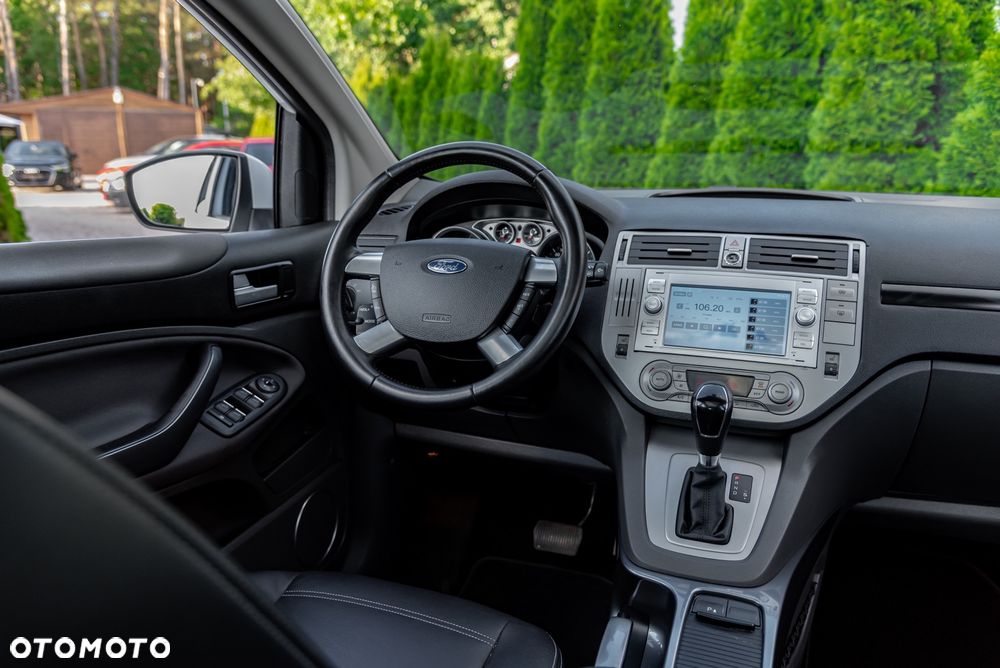 Ford Kuga 2.5 4x4 Trend - 27