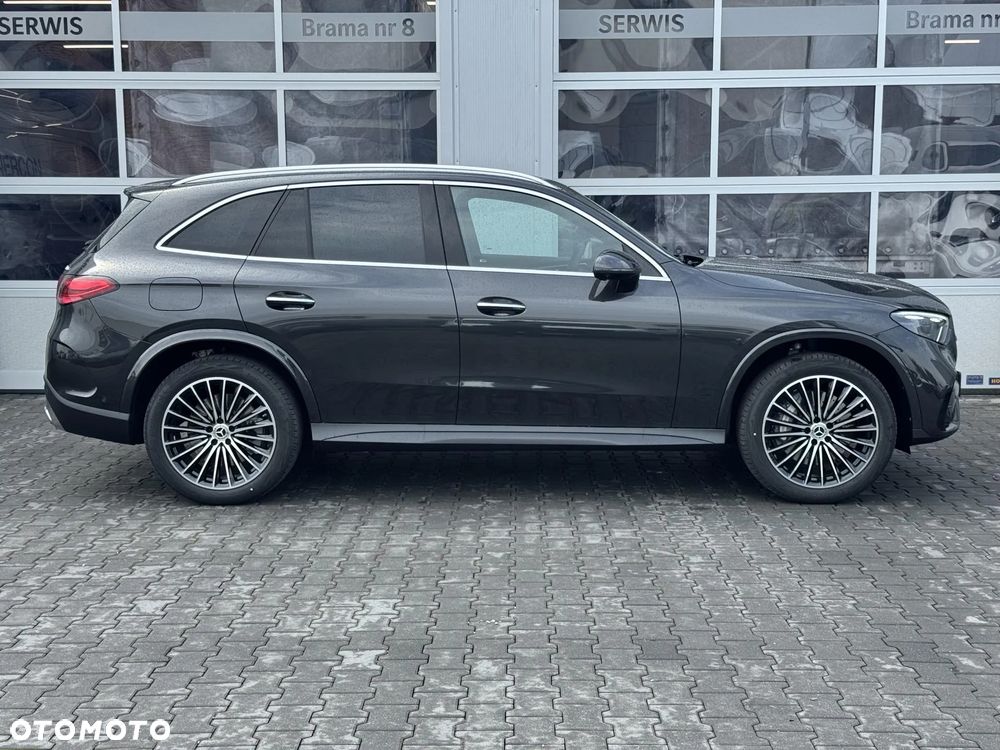 Mercedes-Benz GLC 300 e 4-Matic AMG Line - 8