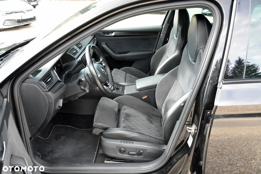 Skoda Superb 2.0 TSI 4x4 Sportline DSG - 9