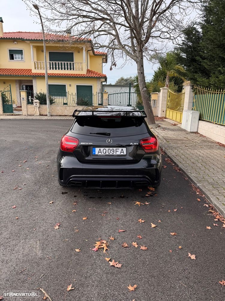 Mercedes-Benz A 45 AMG 4Matic Speedshift 7G-DCT - 4