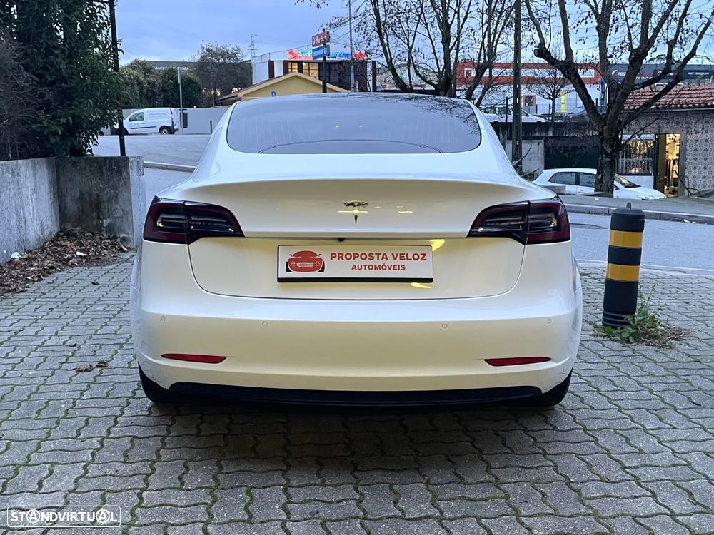 Tesla Model 3 RWD - 7