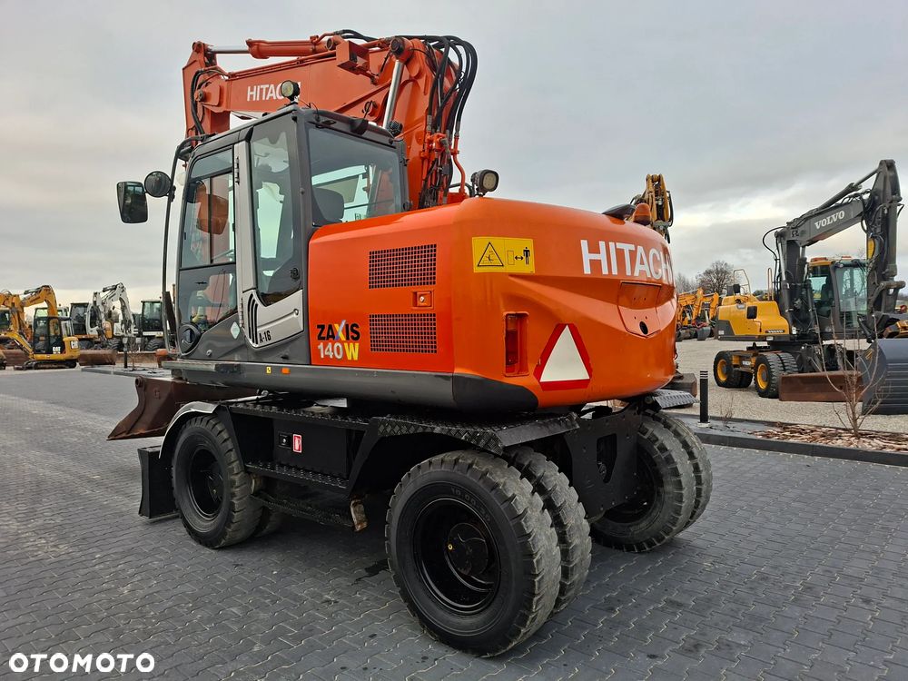 Hitachi ZX140 ROTOTILT - 2