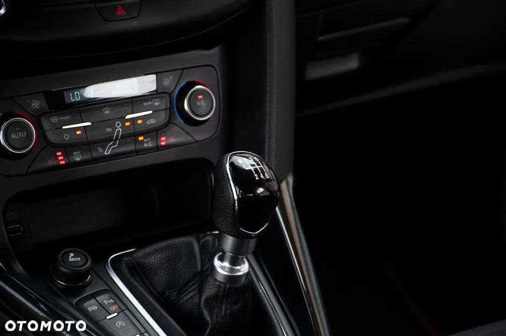 Ford Focus - 16