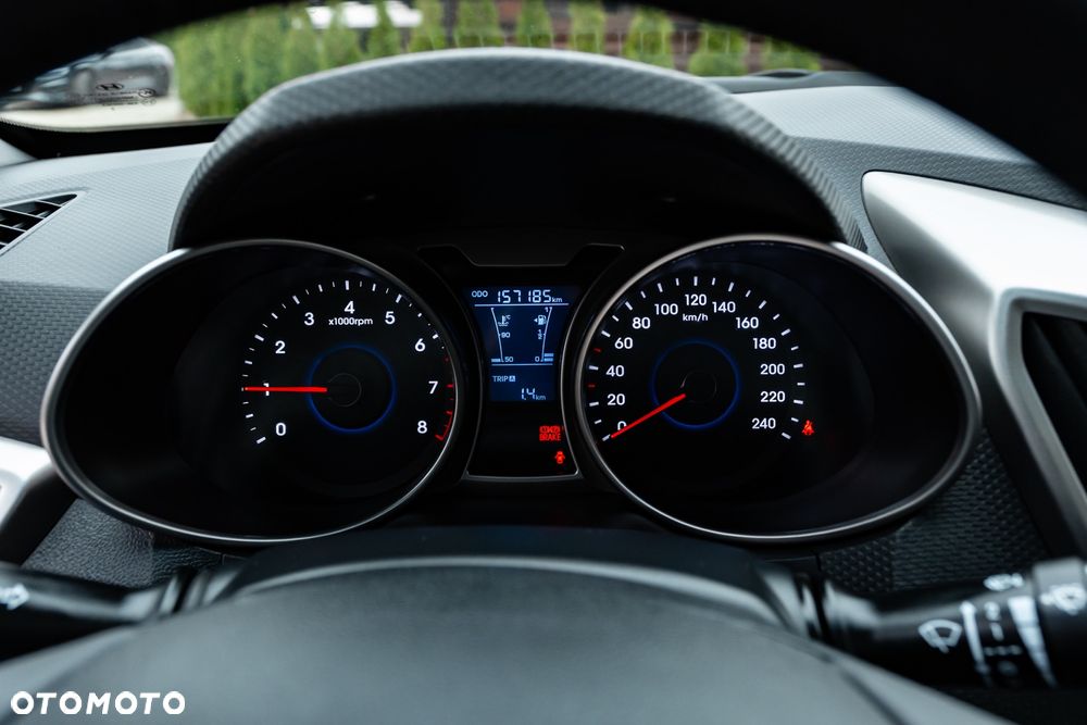 Hyundai Veloster 1.6 Premium - 22