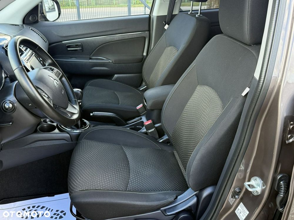 Mitsubishi ASX - 20