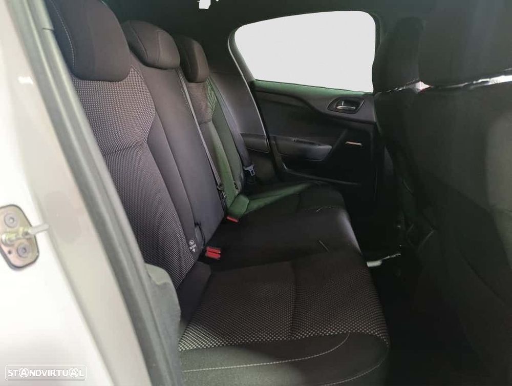 Citroën DS4 1.6 HDi Chic - 13