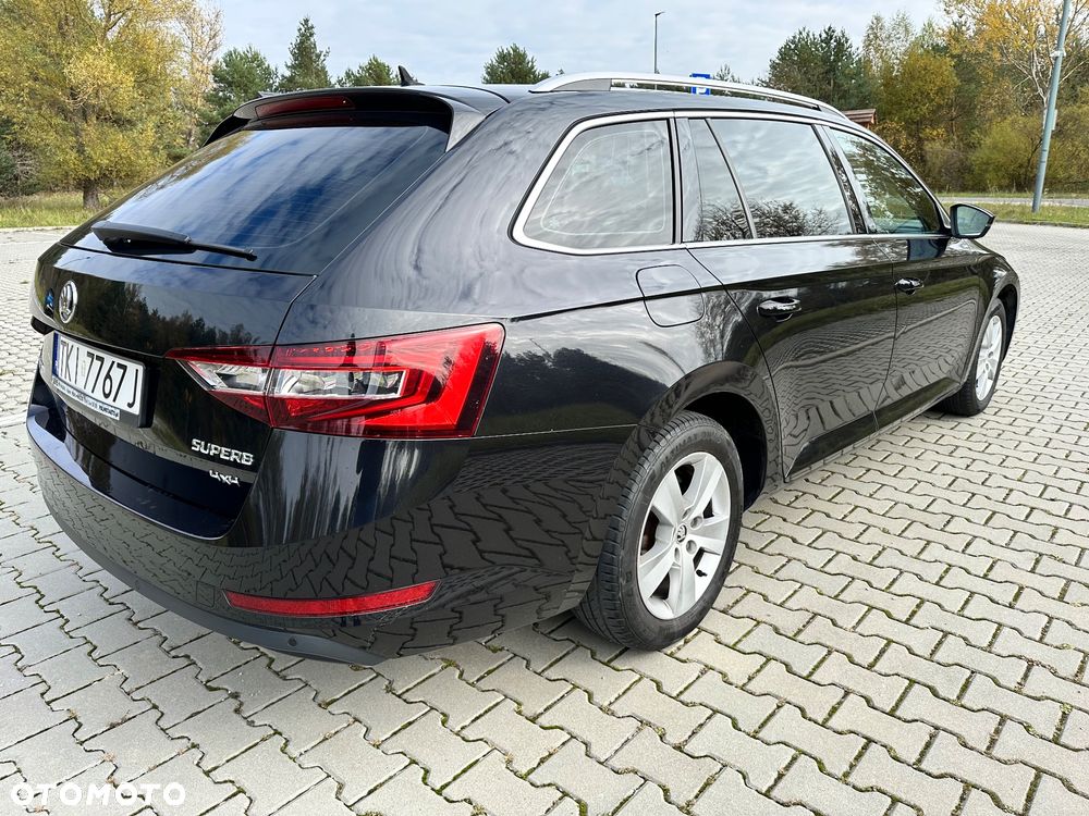 Skoda Superb 2.0 TDI 4x4 Ambition DSG - 13