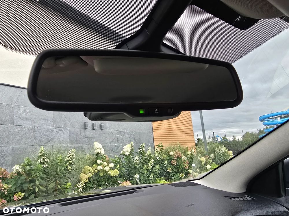 Nissan Qashqai 1.6 DCi 4x4 Tekna+ - 28