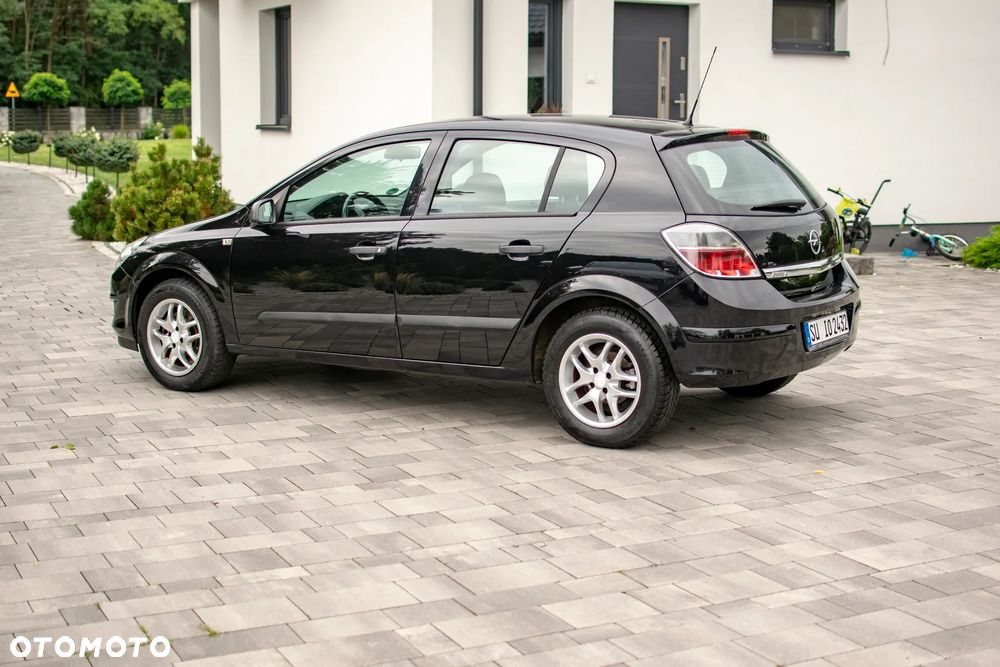 Opel Astra - 30