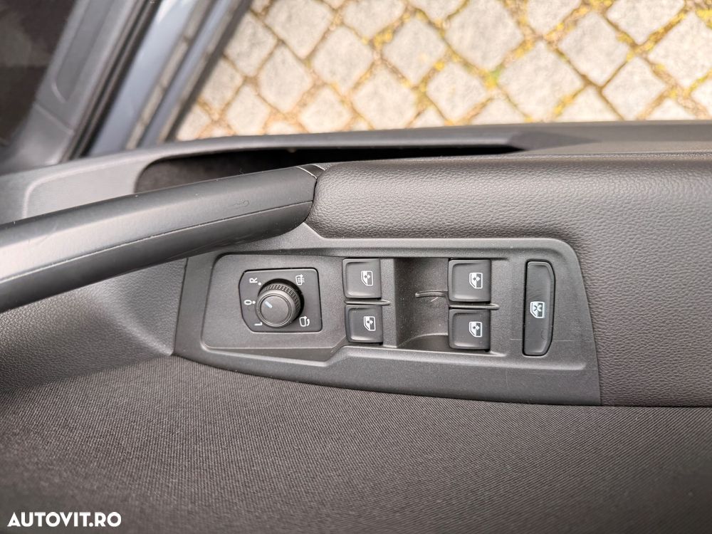 Volkswagen Tiguan 2.0 TDI SCR DSG IQ.DRIVE - 28