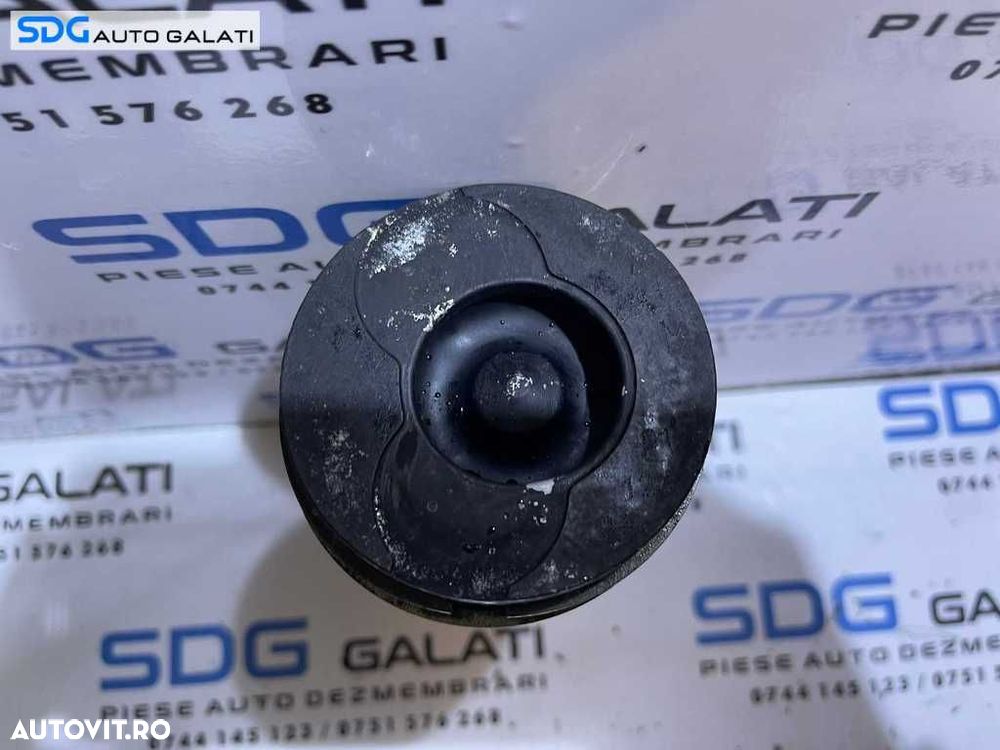 Piston Pistoane cu Biela Renault Laguna 2 1.9 DCI 2001 - 2007 - 6