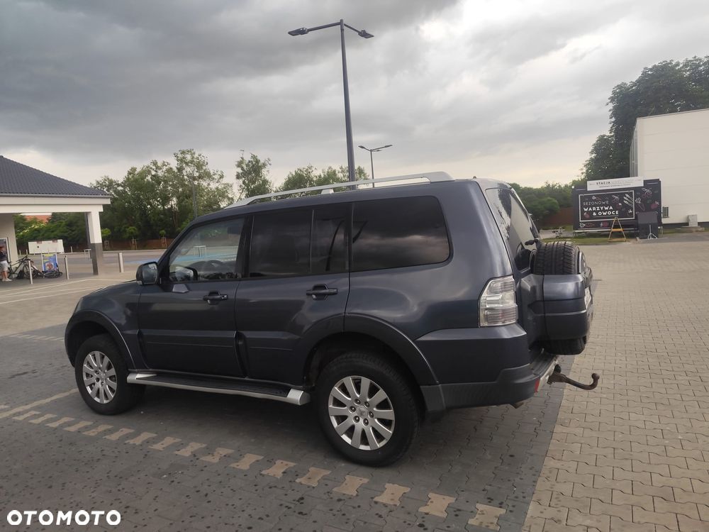 Mitsubishi Pajero 3.2 DID Instyle - 9