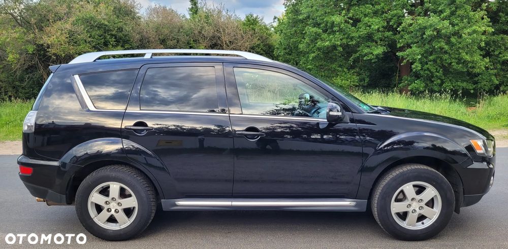 Mitsubishi Outlander 2.0 Invite 2WD - 6
