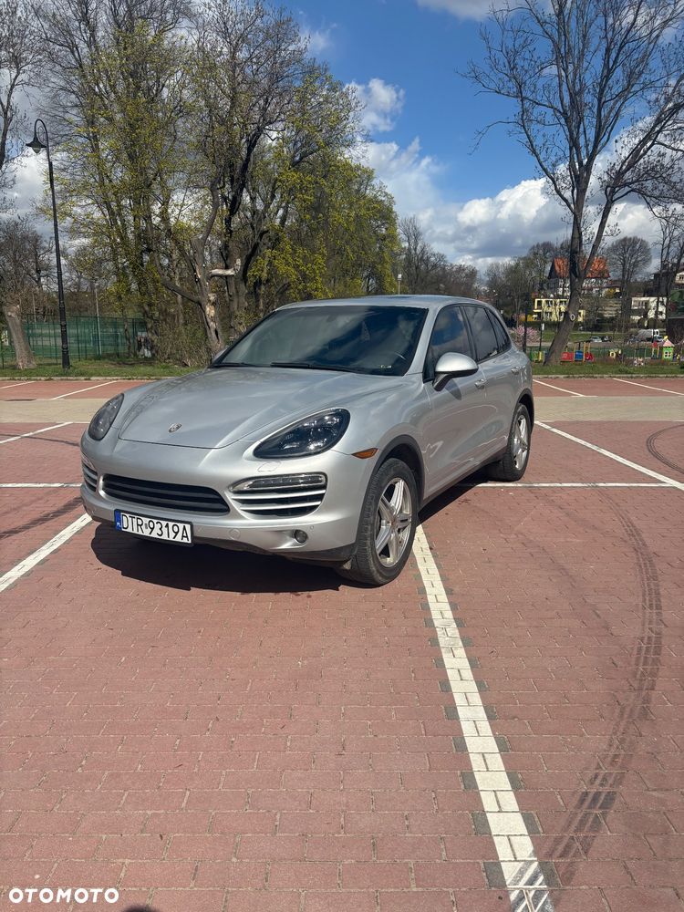 Porsche Cayenne - 2