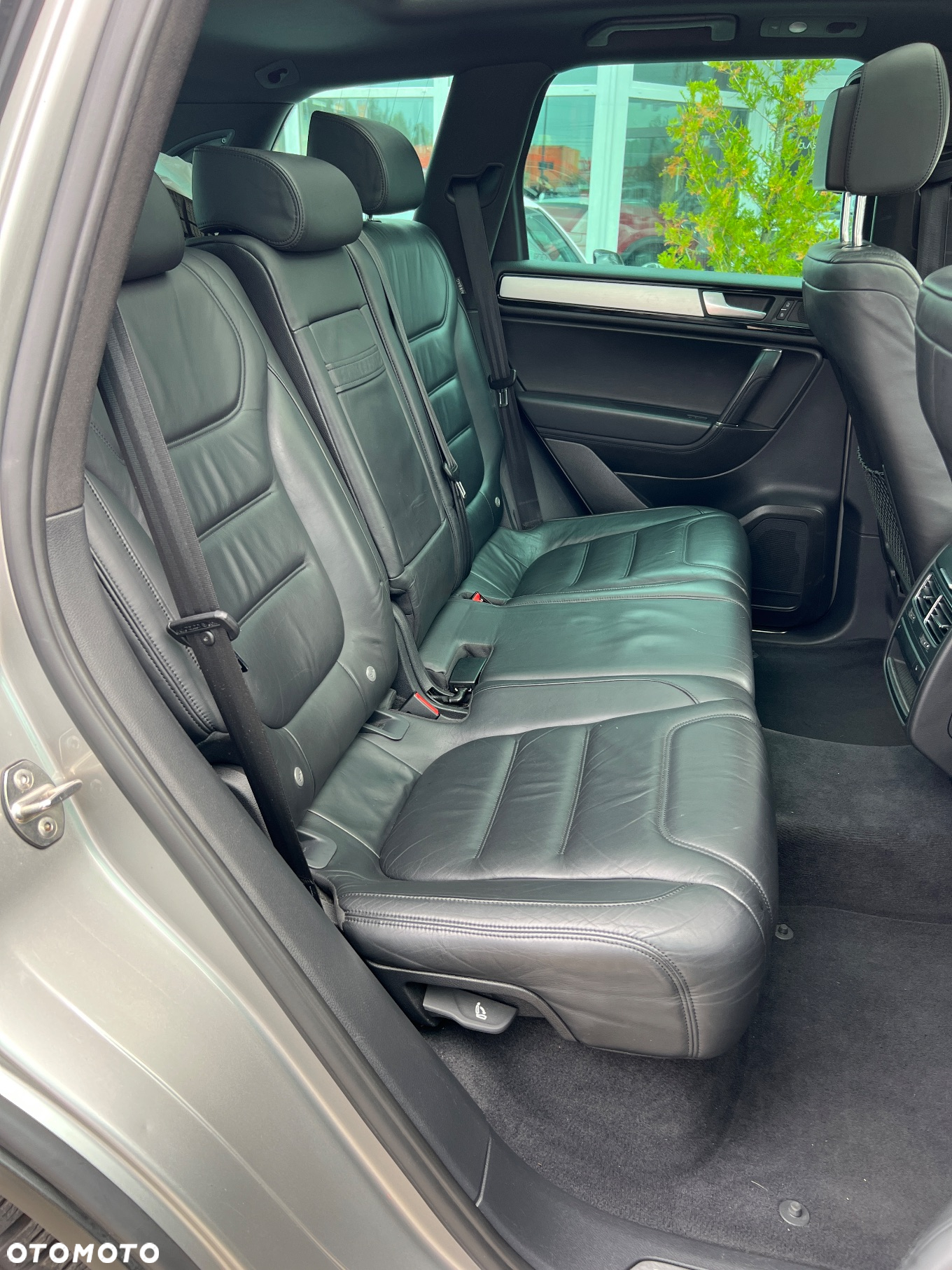 Volkswagen Touareg 3.0 Hybrid 4Motion Automatik - 19