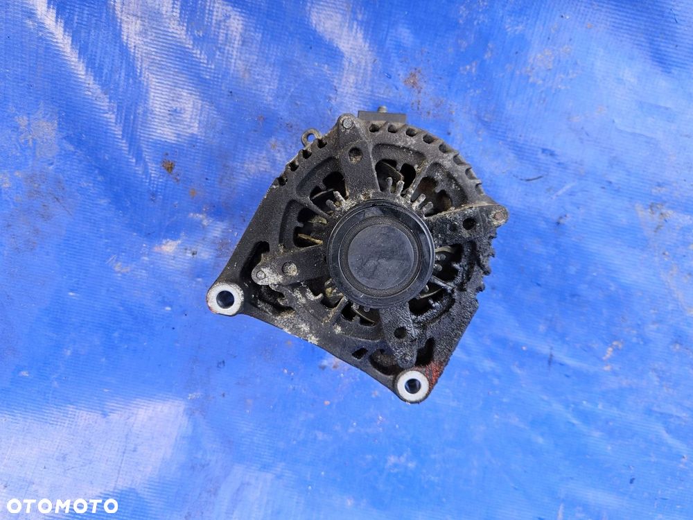 BMW F30 F20 328i 320i N20 alternator 7605478 - 3