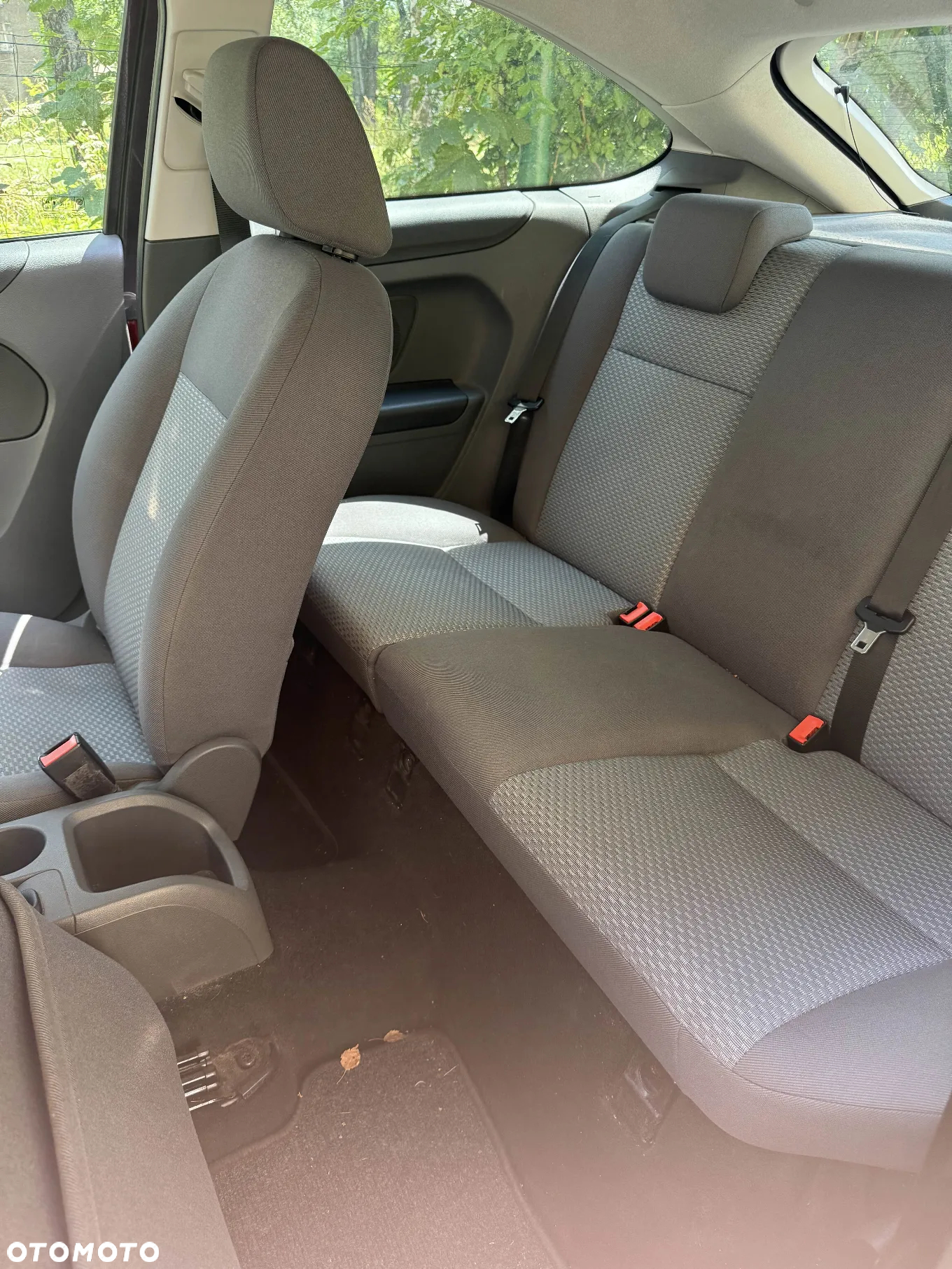 Ford Focus 1.6 100 - 10