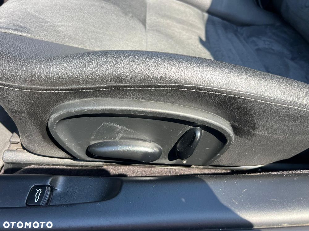 Porsche Boxster - 38