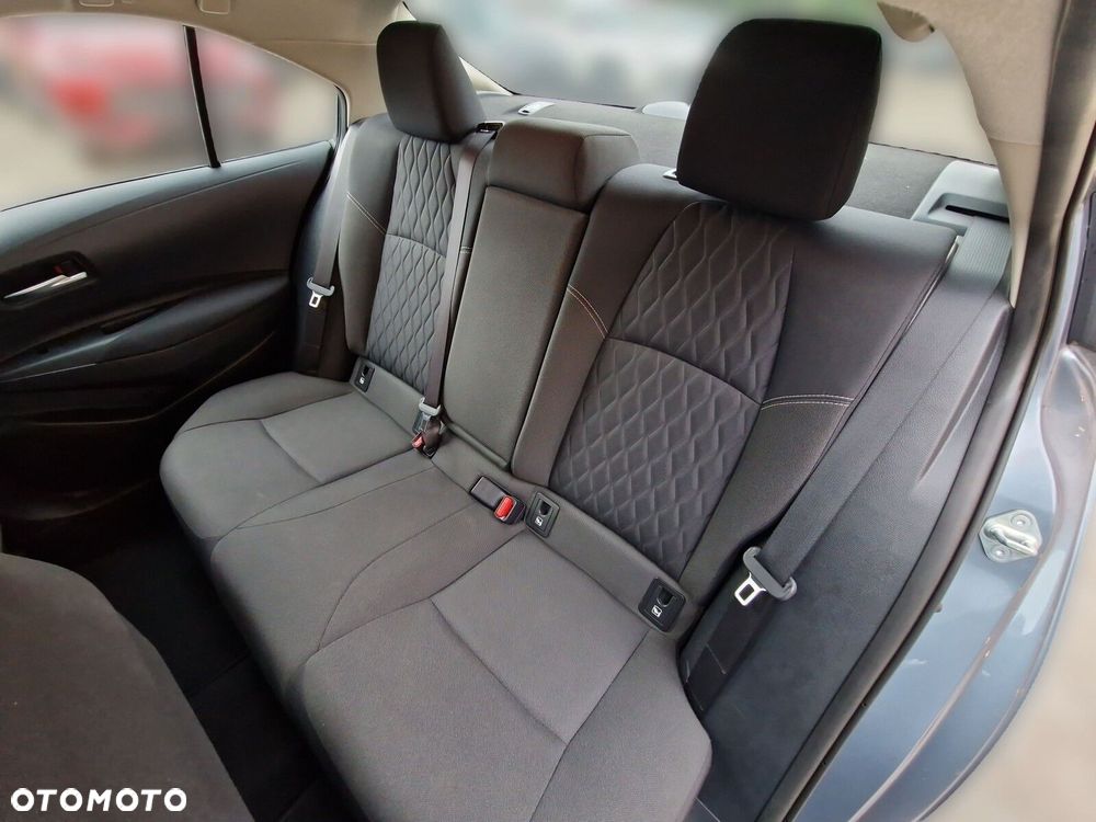 Toyota Corolla - 15