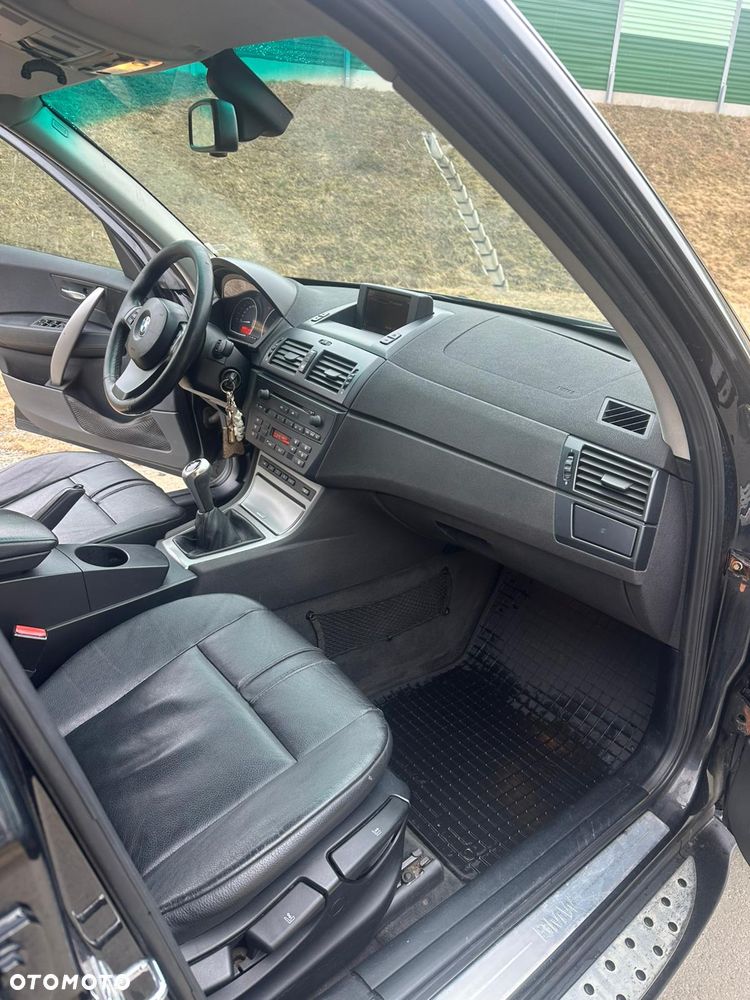 BMW X3 2.0d - 13