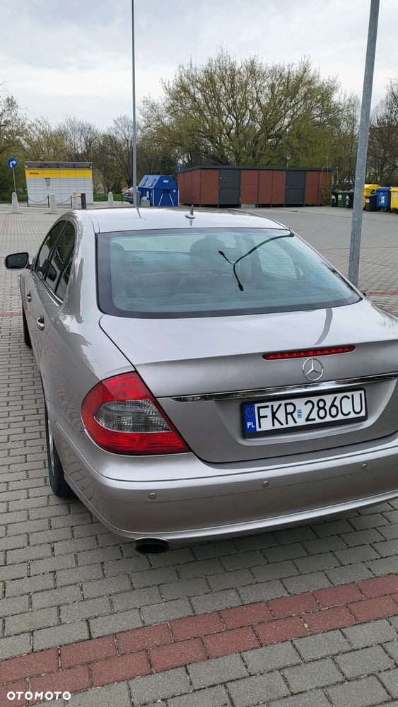 Mercedes-Benz Klasa E - 4