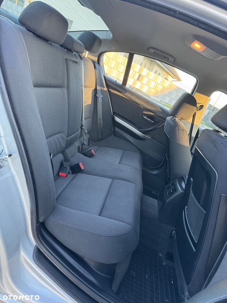 BMW Seria 3 318i Edition Lifestyle - 19