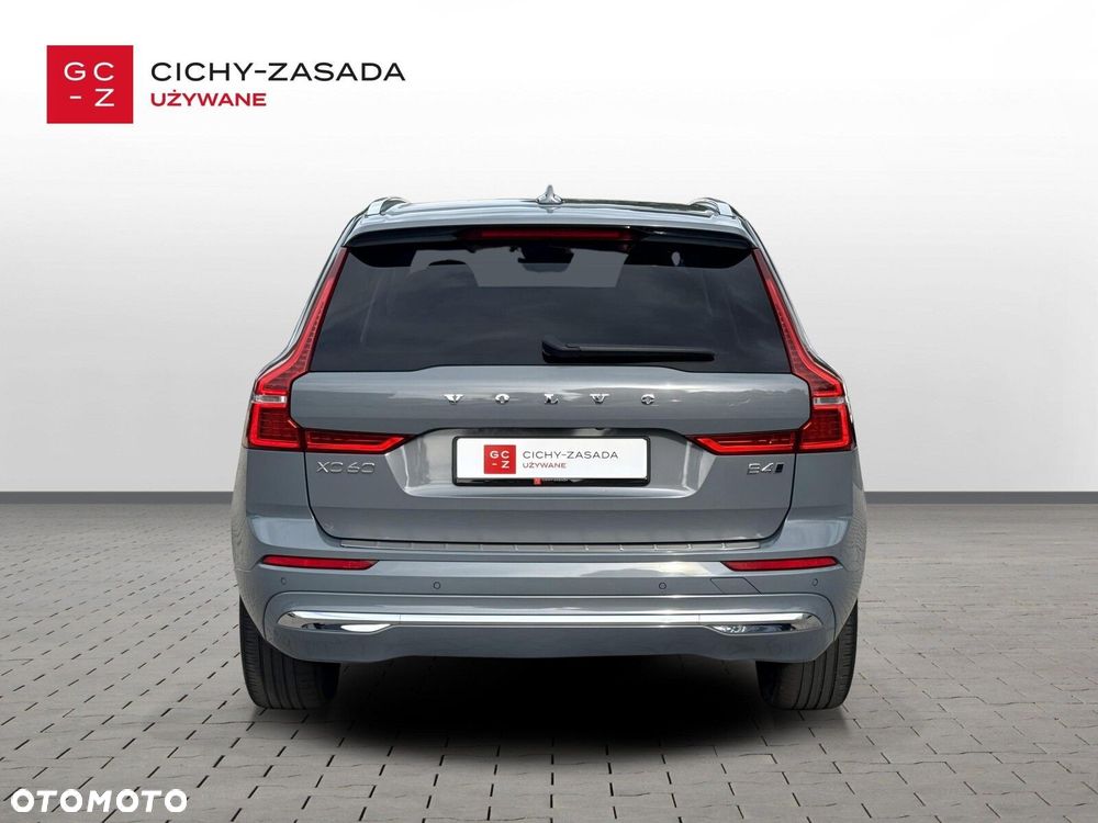 Volvo XC 60 B4 D AWD Plus Bright - 5