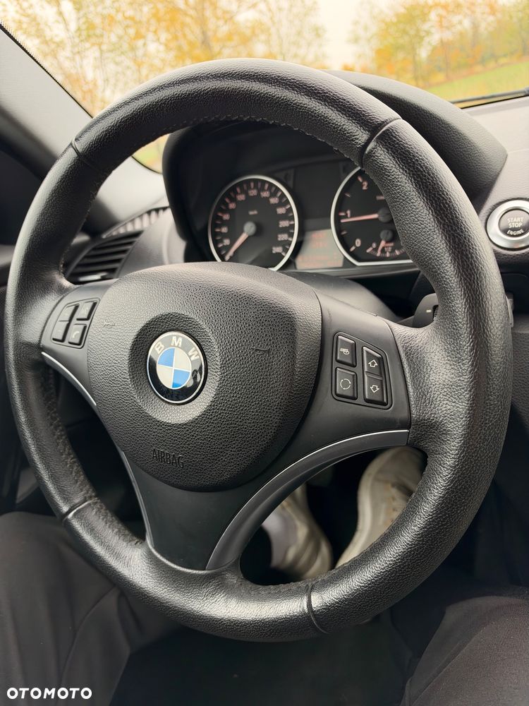 BMW Seria 1 - 10