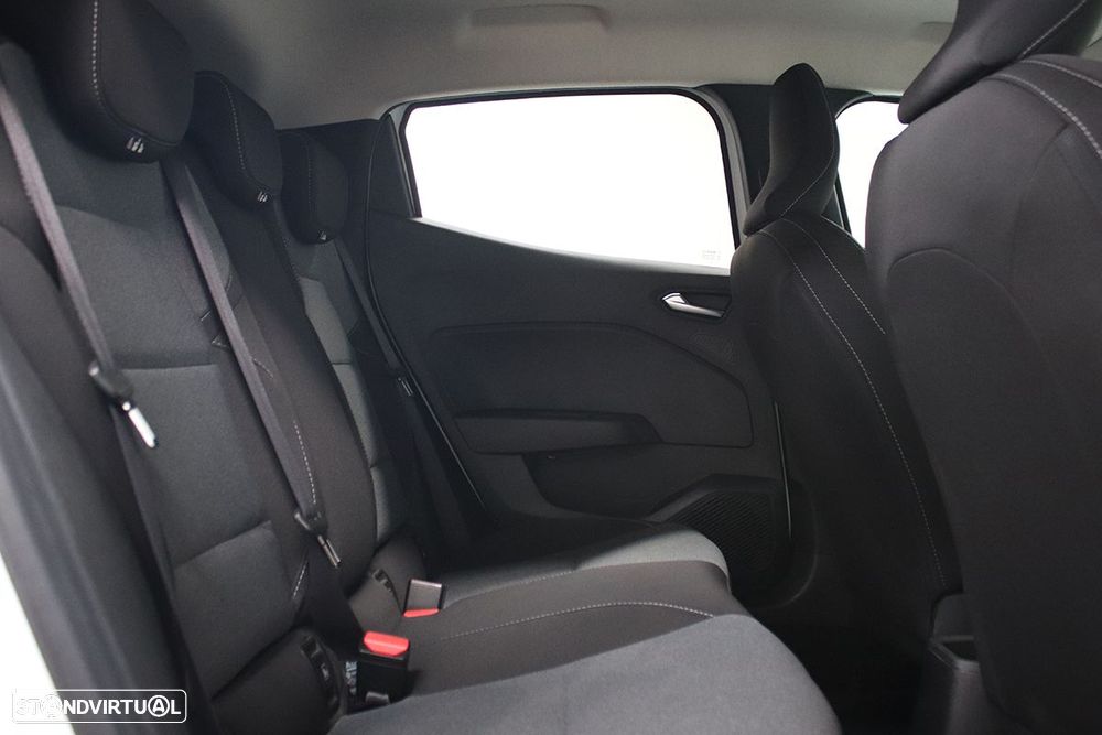 Renault Clio 1.0 TCe Evolution - 22