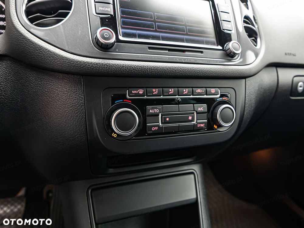 Volkswagen Tiguan - 17