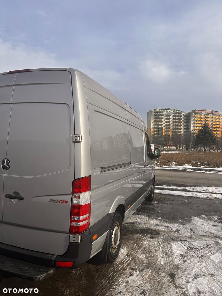 Mercedes-Benz Sprinter 906.235 - 6
